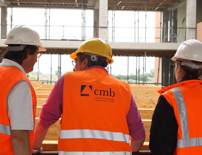 Edilizia: firmato nuovo contratto aziendale Cmb Carpi