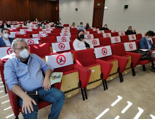 Pera: drammatico crollo occupazionale nel settore