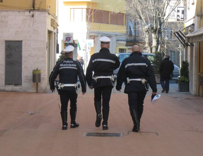 Polizia locale Terre Castelli: sindacati ribadiscono perplessità per uscita Vignola
