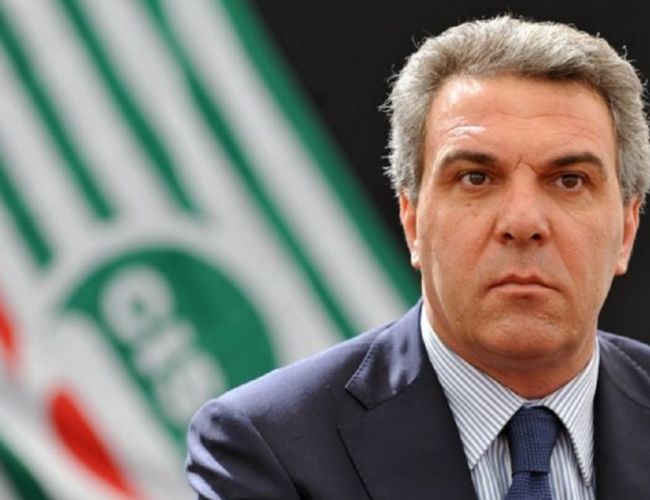 Luigi Sbarra nuovo segretario generale Cisl. Il grazie ad Annamaria Furlan