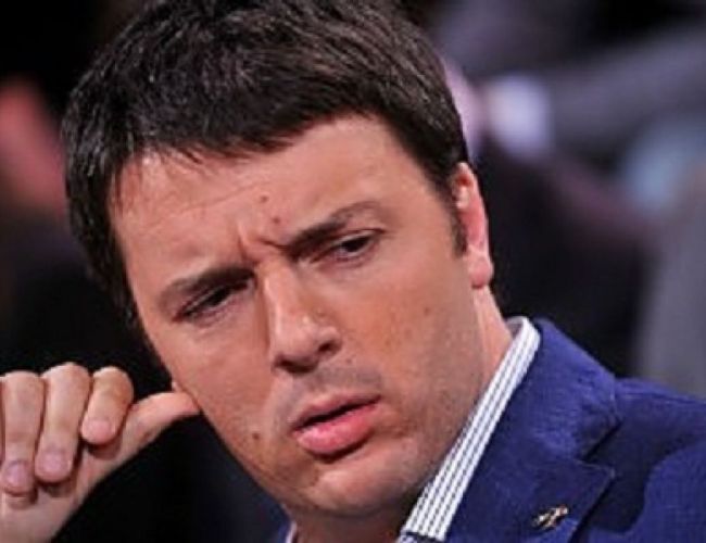 “Caro Renzi, noi ti chiediamo il rinnovo del contratto”. Il premier a Reggio per l’inaugurazione del Co.re.