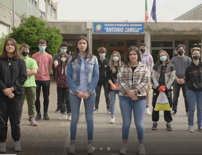 Il video sul Parmigiano Reggiano degli studenti di Reggio e Modena premiato a Roma da Anteas