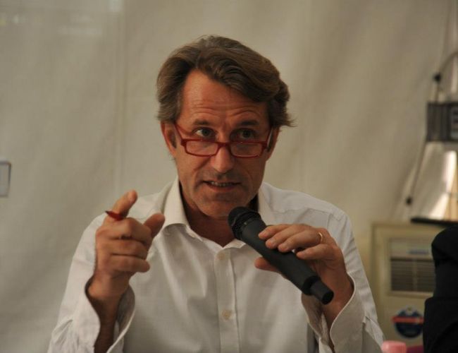 Equitalia: la rabbia dei dipendenti dopo l’annuncio di Renzi (“Non arriva al 2018”)