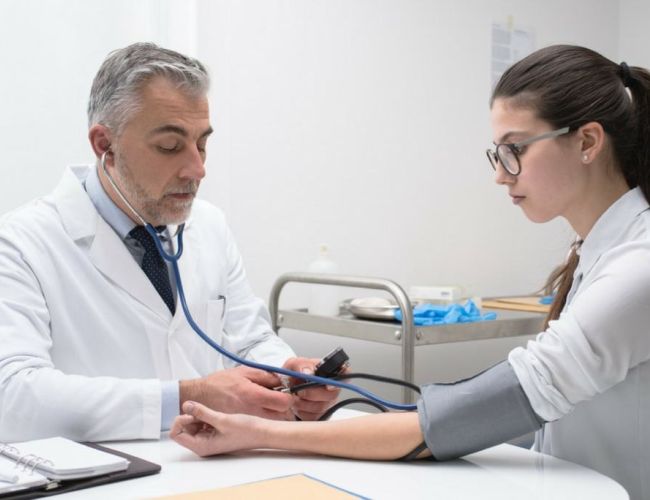 I sindacati: “Non siano le Ausl a stabilire chi sono i lavoratori fragili, ma i medici di base”