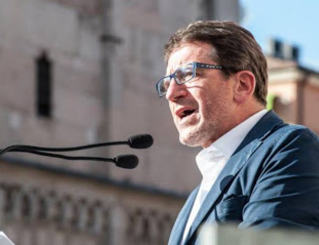 Minacce al sindaco di Modena: solidarietà di Cgil Cisl Uil