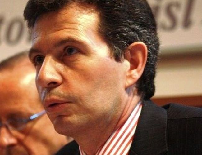 Obbligo di vaccinazione e rapporto di lavoro, quale la situazione? Intervista a Marco Lai