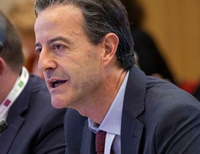 Coronavirus: «Da lunedì alcune filiali Unicredit chiuse, clienti vadano in banca solo per operazioni essenziali»