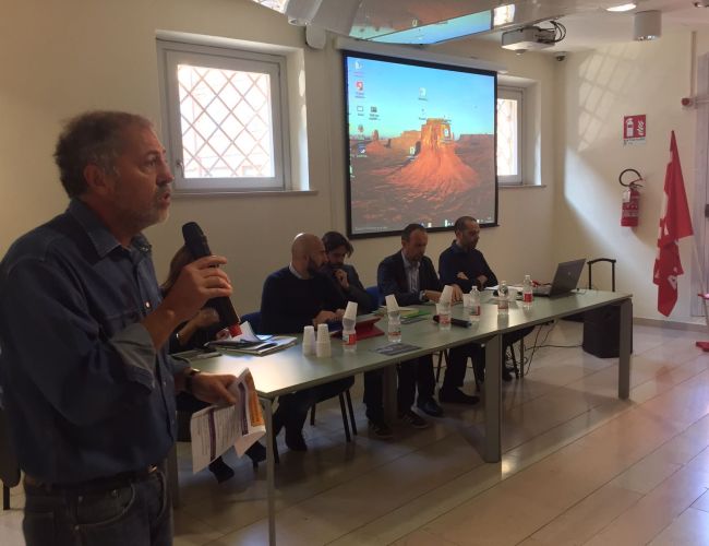 “Immigrazione, una storia diversa”: dati e proposte da seminario Cgil Cisl Uil